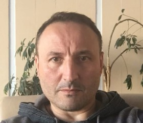 Eduard, 55, Vienna
