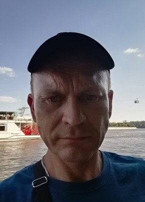 Денис, 40, Россия, Починок