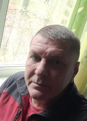 Artur Lis из Віцебска 57 лет