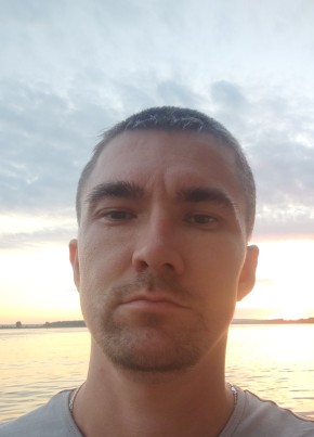Роман, 35, Россия, Чистополь