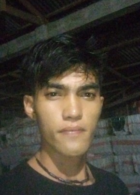 idris ibrahim, 20, Indonesia, Kota Bitung