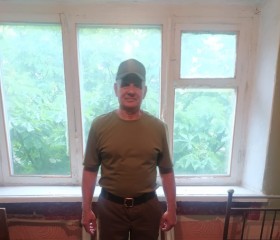 Юрий, 54 года, Луганськ