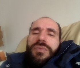 João Pedro Olive, 36, Caldas da Rainha