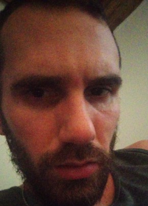 Aurélien, 28, France, Caluire-et-Cuire