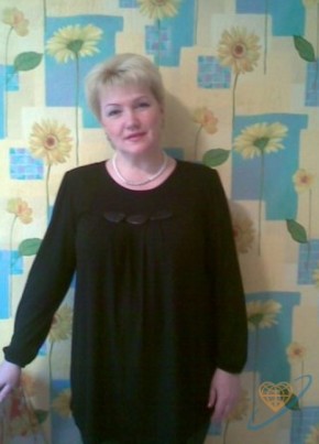 Ирина, 63, Россия, Санкт-Петербург