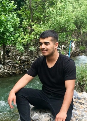 Sedat, 24, Türkiye Cumhuriyeti, Bağcılar
