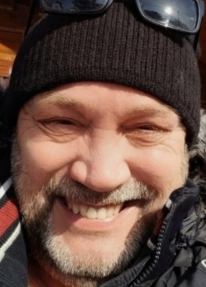 Viktor, 60, Russia, Moscow