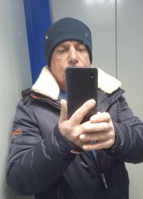 Юрий, 58, Россия, Остров