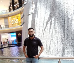 Wasi, 28, Sarai Alamgir