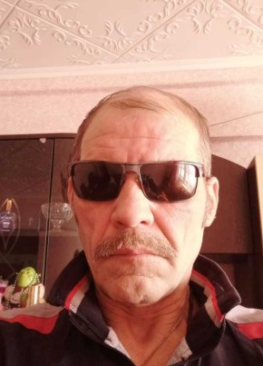 Олег, 49, Россия, Воргашор