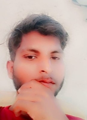 Pavan Kumar, 20, India, Kanpur