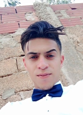 Zaki sadi, 26, People’s Democratic Republic of Algeria, Khemis Miliana