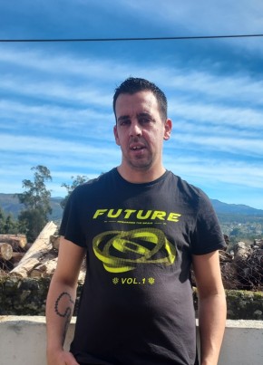 Luis, 33, Estado Español, Orense