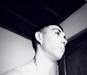 Kemal, 24, Simferopol