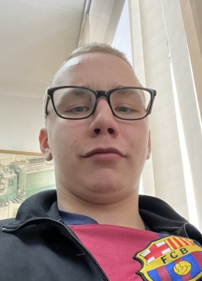 Владимир из Смоленска 18 лет