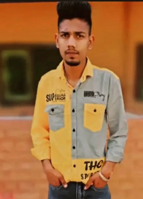 Sukh, 22, India, Sangrur