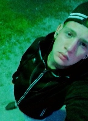 Валентин, 24, Россия, Коченёво