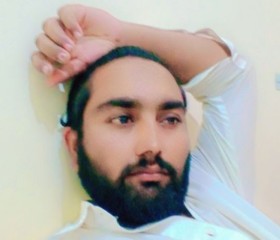 Irfan, 26, Riyadh