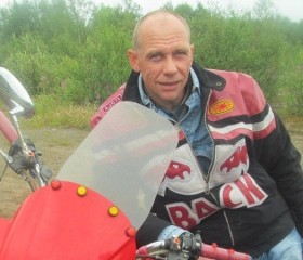 Михаил, 52 года, Североморск