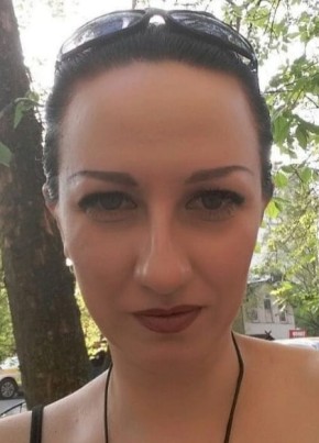 Elena, 39, Russia, Tarusa