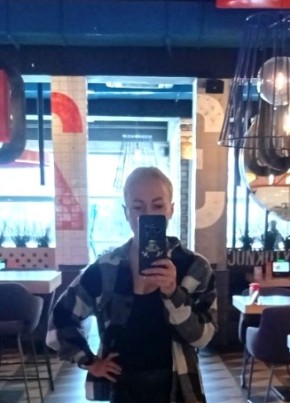 Oksana, 45, Russia, Tikhvin