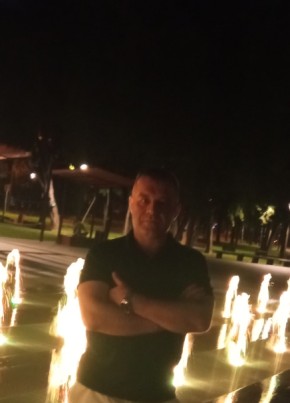 Andrew, 42, Russia, Moscow