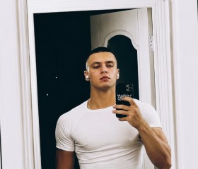 Def Gerba, 21, Kepno
