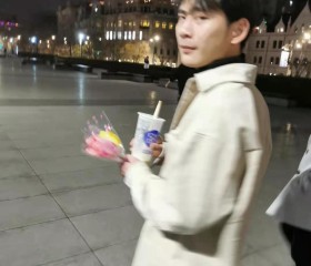 李易峰, 23, Changshu City