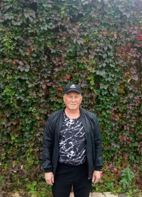 Андрей из Екатеринбурга 58 лет