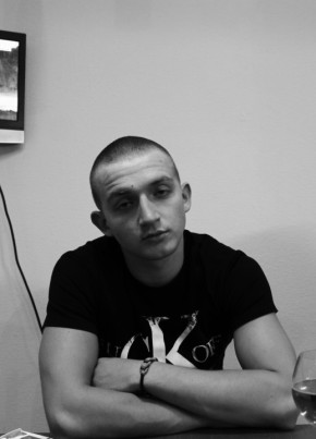 Василий, 35, Россия, Москва