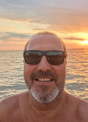 Юрий из Ейска 49 лет