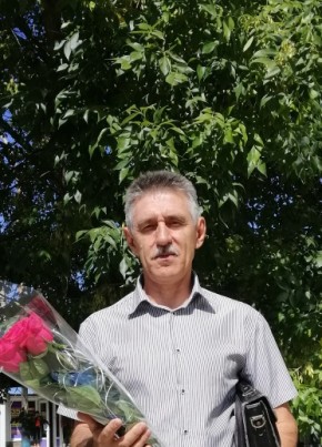 Виктор, 64, Україна, Южноукраїнськ