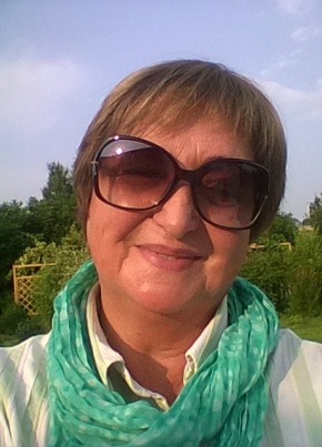 Валентина , 62, Россия, Троицк (Московская обл.)