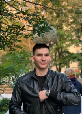 Максим из Москвы 31 год
