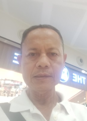 John, 49, Pilipinas, Makati City