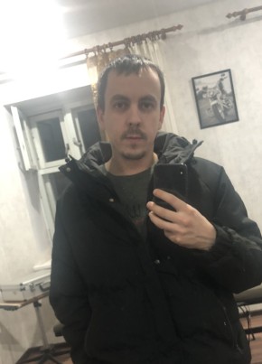 Илья, 33, Россия, Арамиль