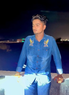 Vinay Pardhan, 19, India, Rohtak