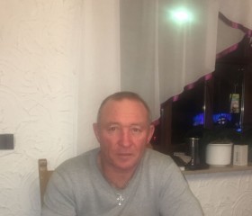 Игорь, 54 года, Бишкек