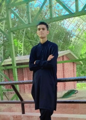 Sohail Ashfaq, 19, پاکستان, مُلتان‎