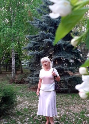 Ирина, 63, Россия, Волгоград