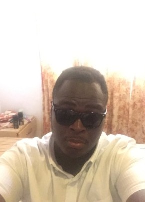 maez, 36, Republic of The Gambia, Bakau