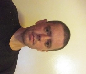 Dariusz, 38, Salisbury