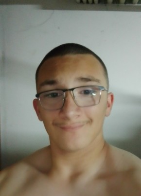Filip из Београда 22 года