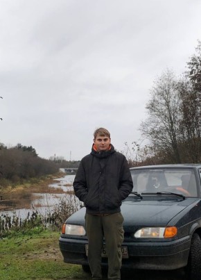 Павел, 21, Россия, Псков