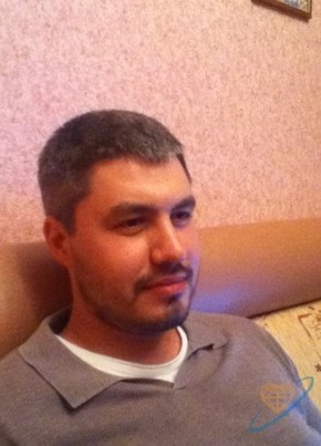 Альберт, 39, Россия, Казань