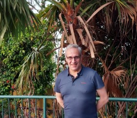 Илья, 53 года, חיפה