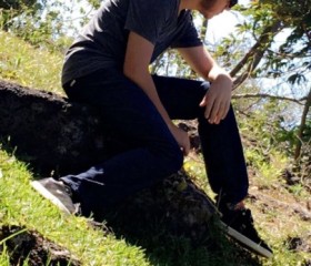 Alejandro. O, 25, Mercedes