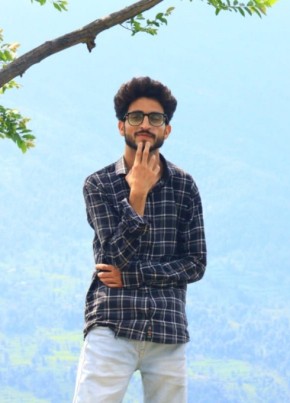 Arif, 24, India, Pūnch