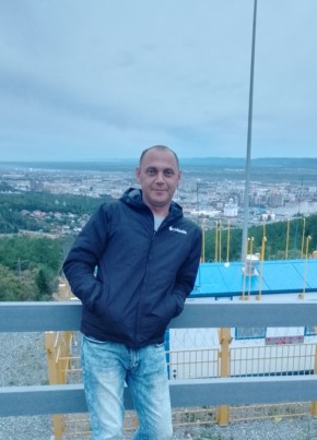 Виталий, 39, Россия, Долинск