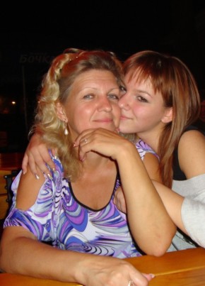 Марина, 64, Россия, Краснодар